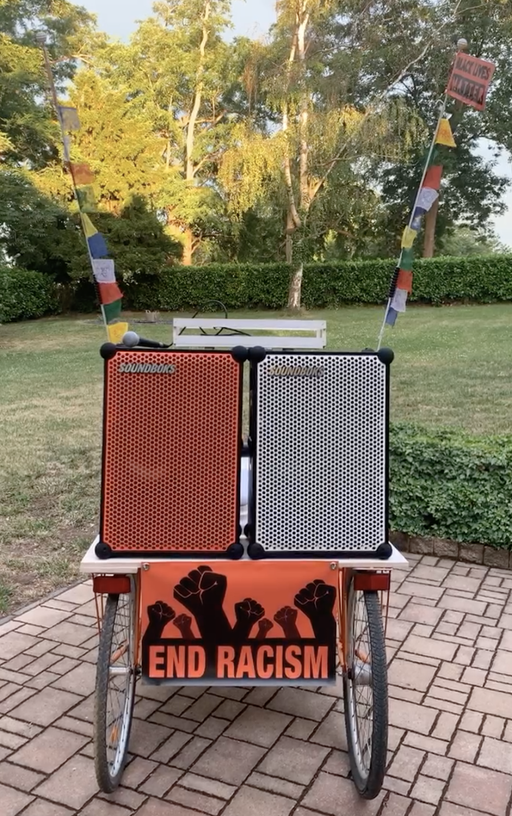 2 SOUNDBOKS speakers on a Rickshaw