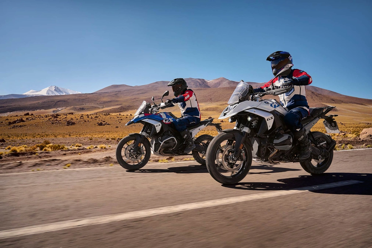 Modern Adventure Bikes What s Best in the Heavyweight Midweight and Lightweight Classes