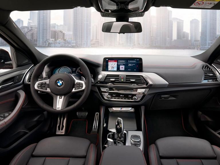 BMW X4 2019 interior
