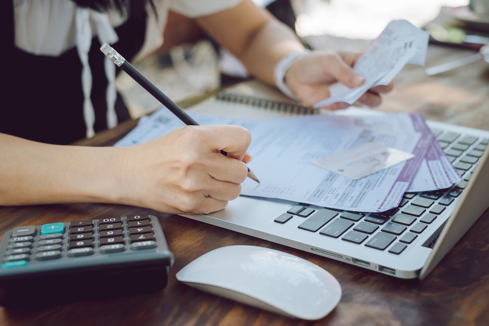 Thin credit history? 4 top tips to fix it