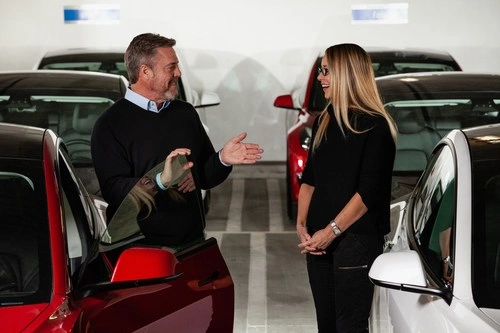 Autonomy Brings EV Subscriptions to Orange County, Boosting California ...