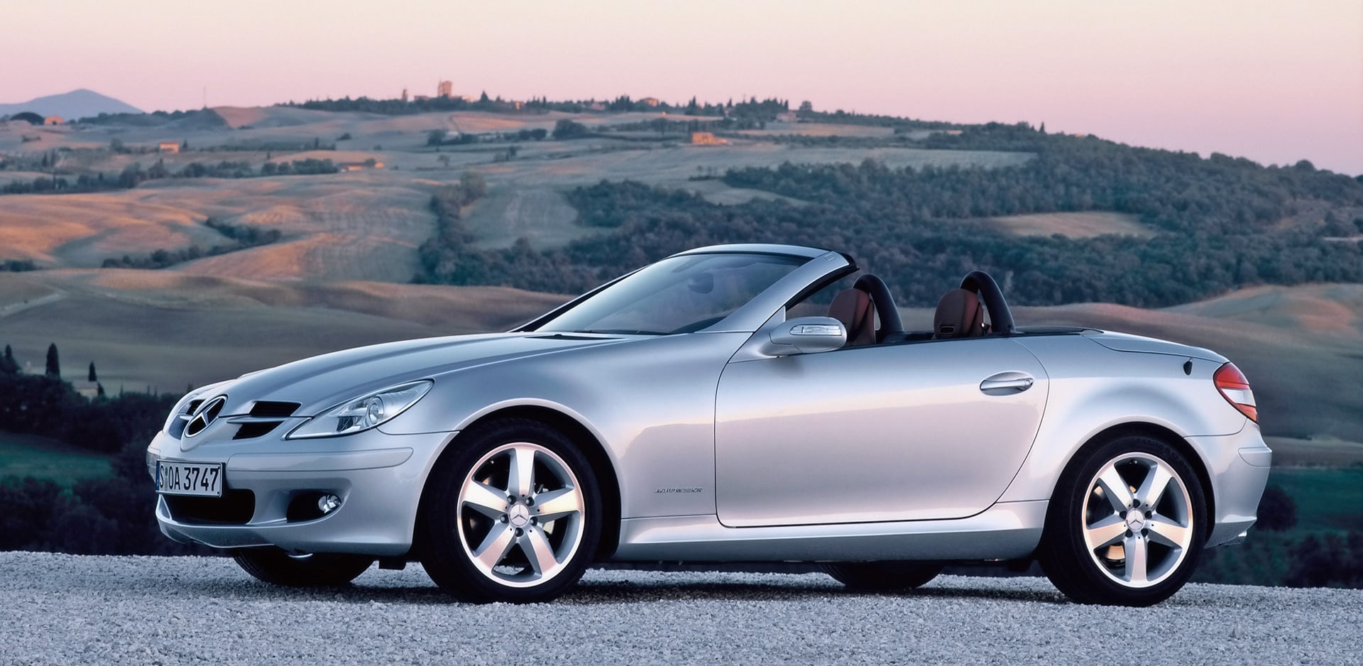 Mercedes SLK 200 detalhes e preços do conversível