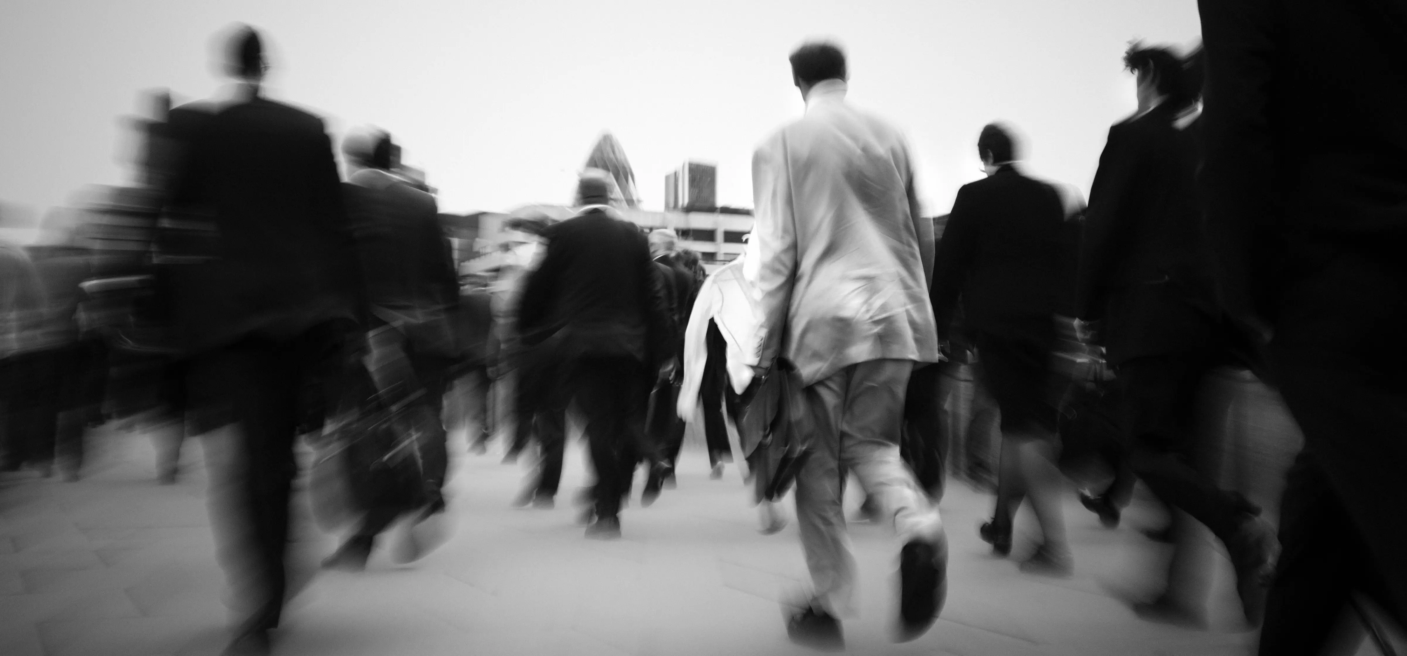 Checklist for onboarding and managing remote independent contractors