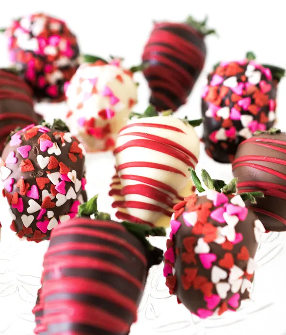 Valentine's Chocolate Covered Strawberries