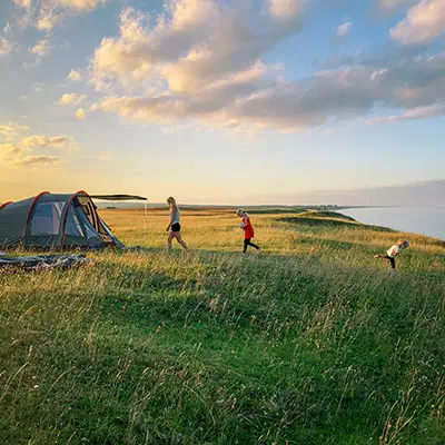 Family camping on the coast of Oregon.