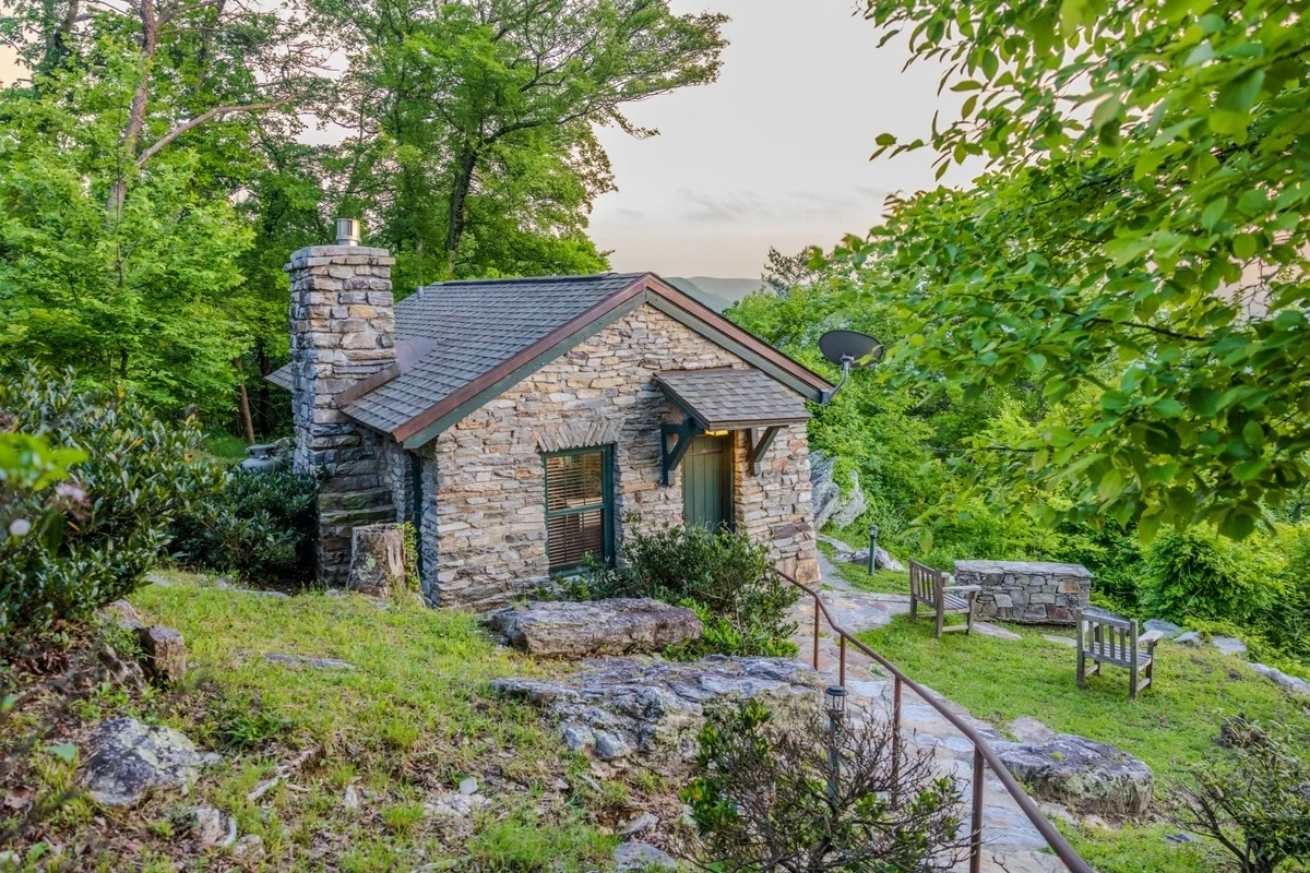 Lodges & Cabins