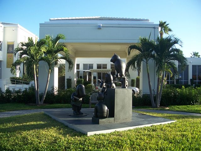 VeroBeachMuseumOfArtWikimedia.jpg