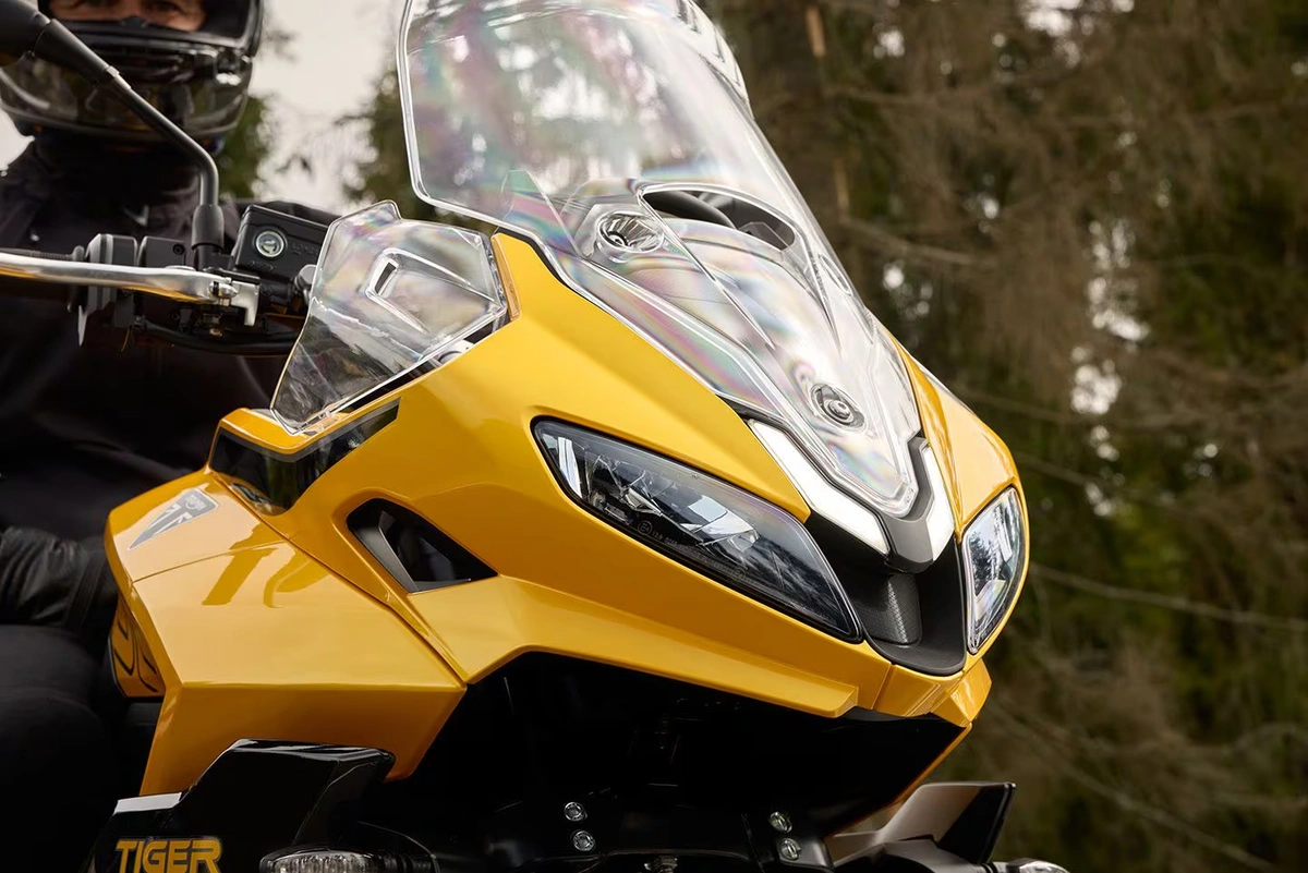 3-2025-Triumph-Tiger-Sport-800.webp
