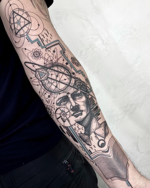 Geometric complex davinci tattoo