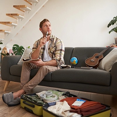 Man_Packing.webp
