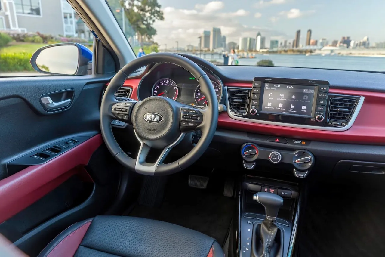 Kia Rio interior 2020