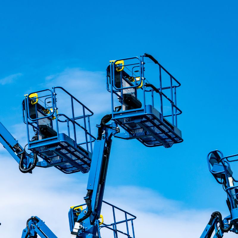 Genie articulating boom lift