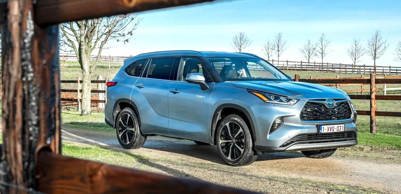 Toyota Highlander 2021