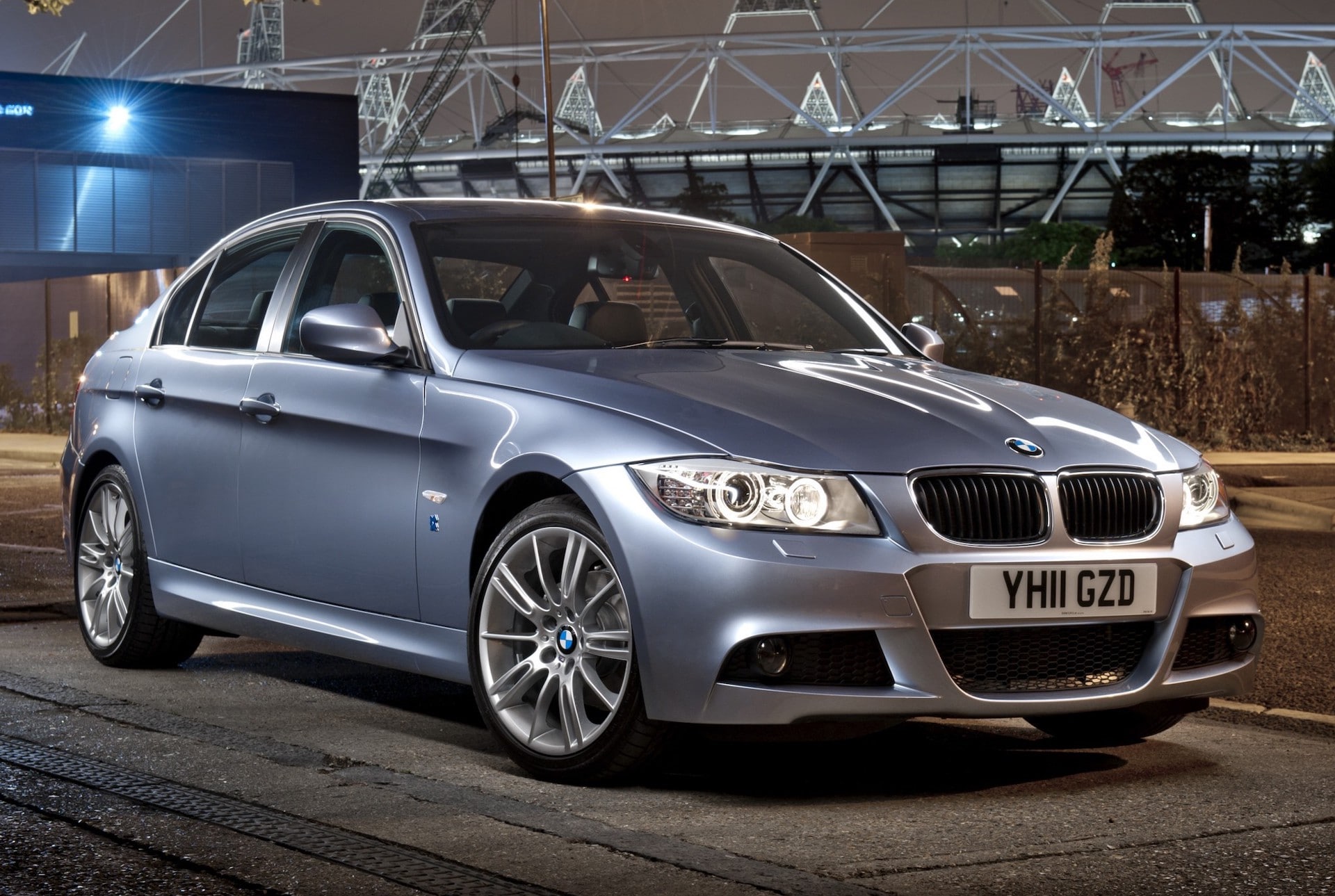 BMW 318i 2011 2012