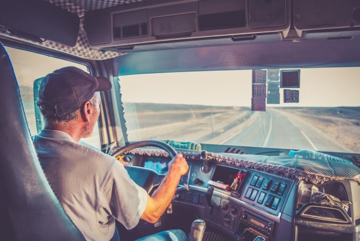 Truckers Share What They Dread Happening While They are Behind the Wheel