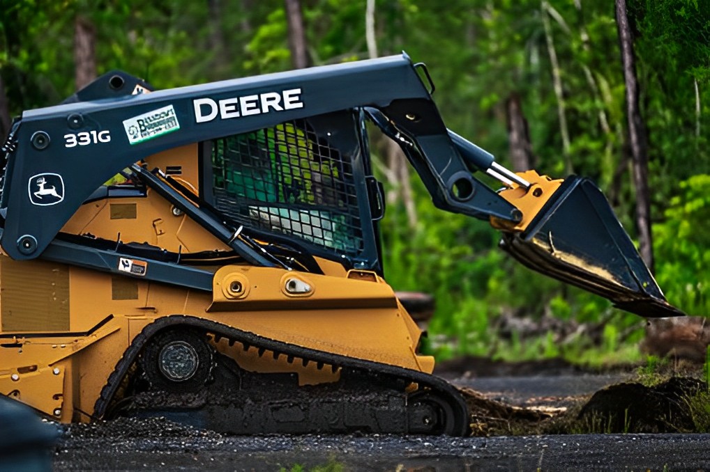 Discover the Benefits of a John Deere Mini Excavator