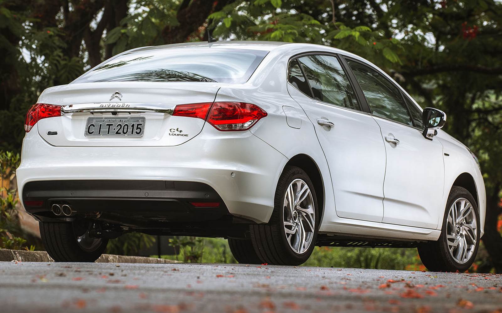 C4 Lounge 2015 - THP Flex Citroen