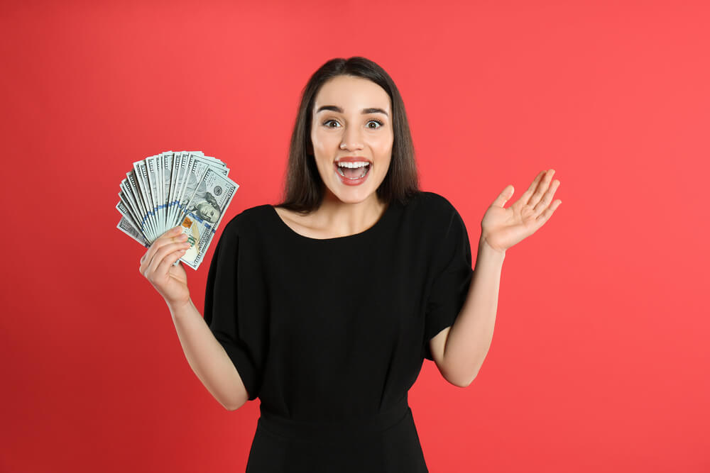 woman with title loan cash