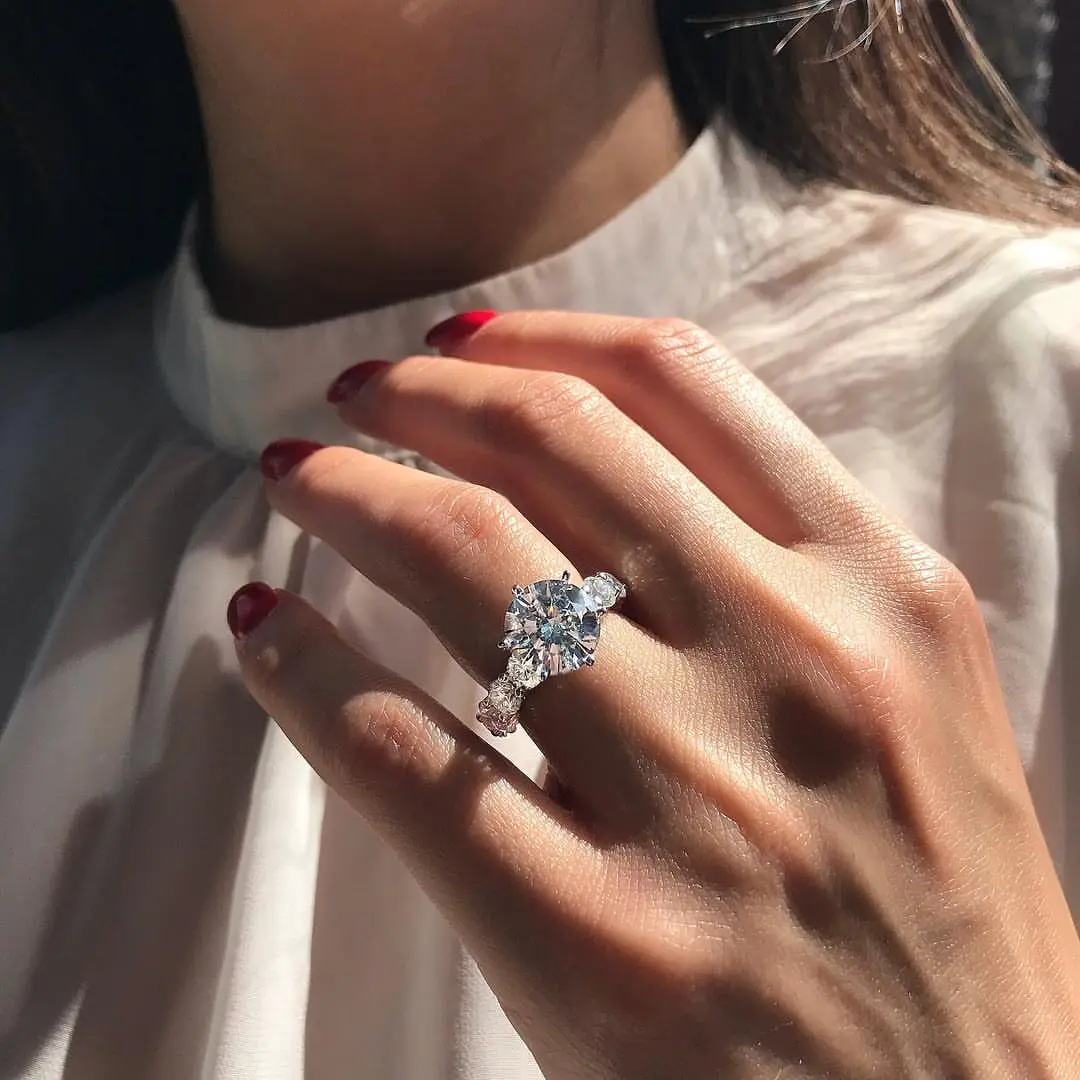 The Ultimate 2.5 Carat Diamond Ring Buying Guide