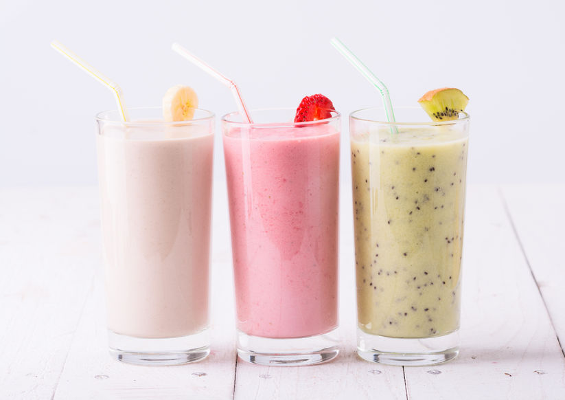 fruit and yogurt smoothie nutrients