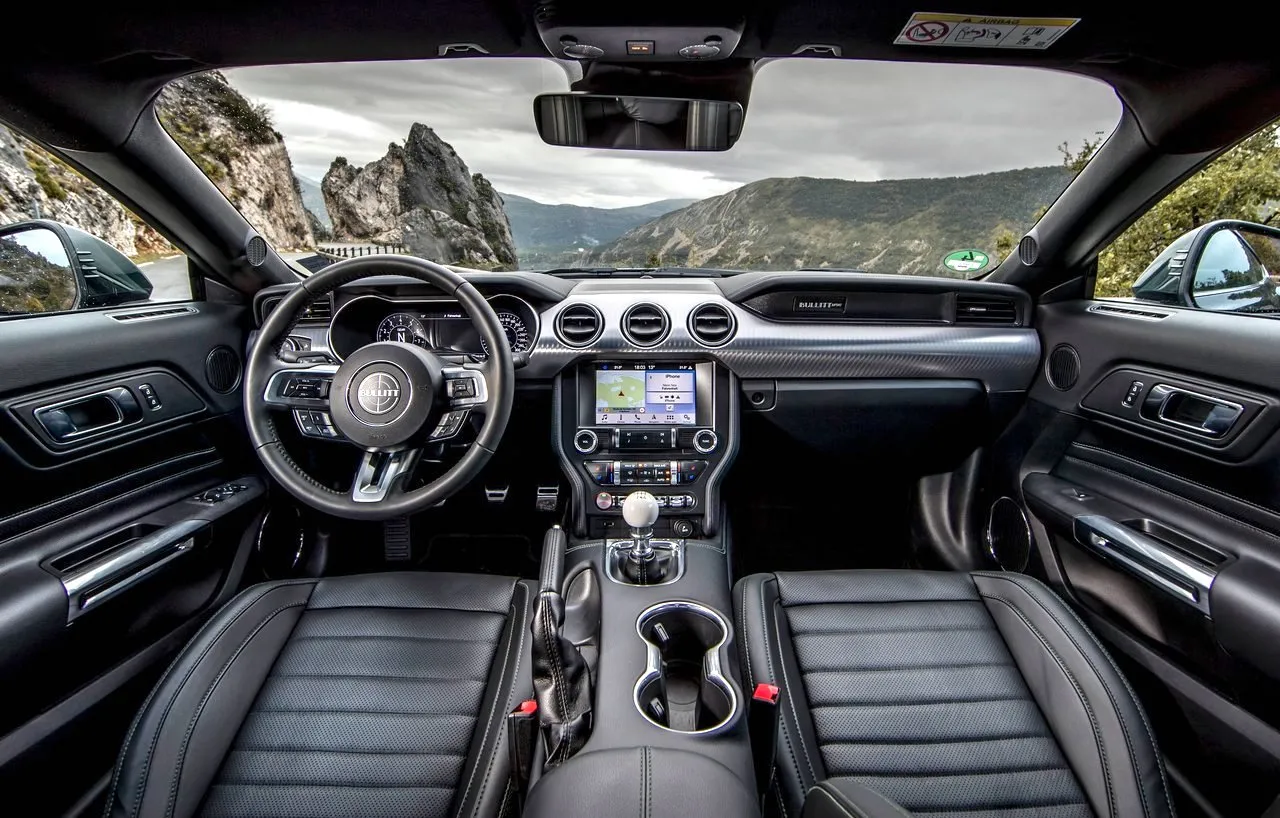 Mustang Bullitt 2019 interior