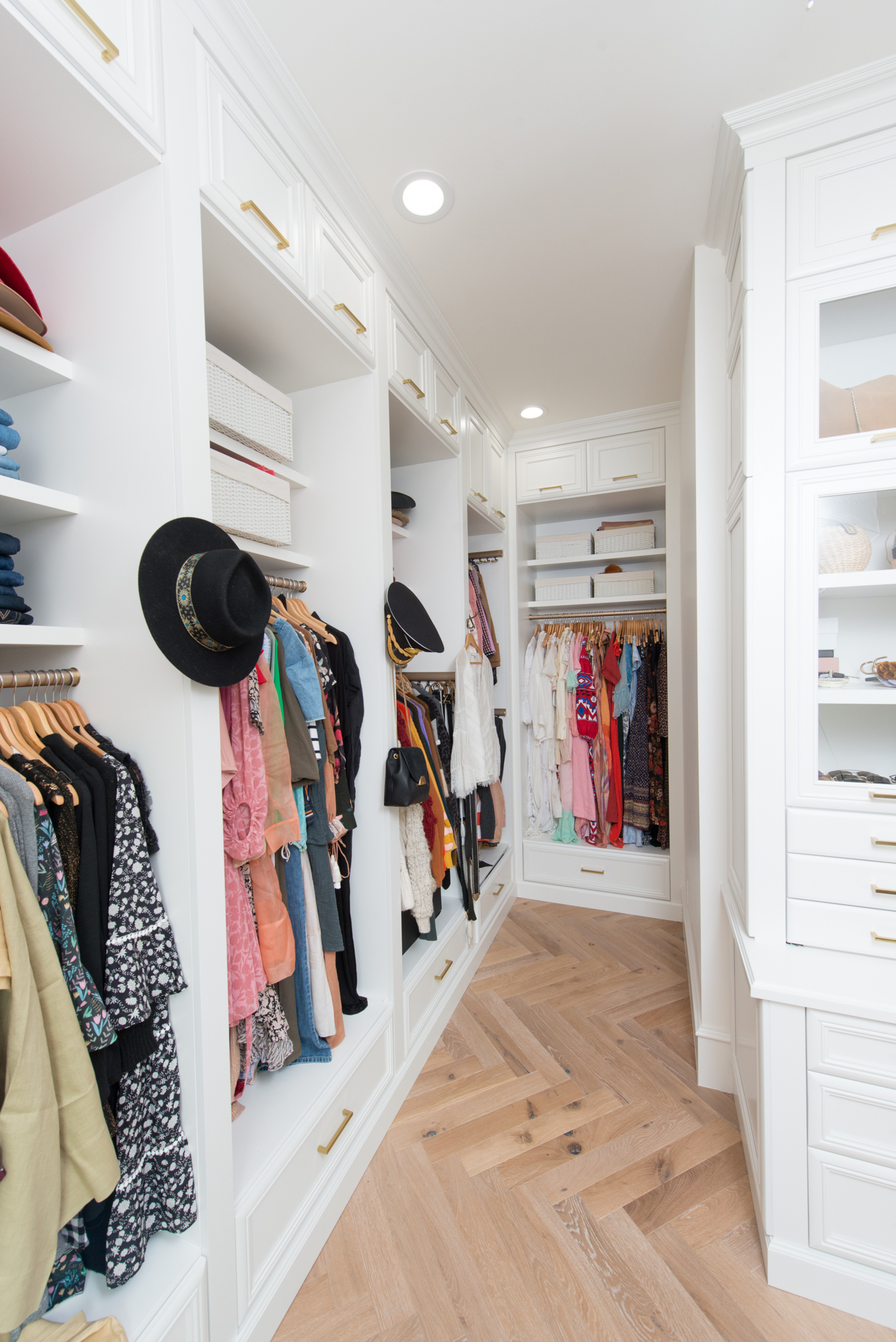 Classy Closets Luxury Closet with Amber Fillerup Clark