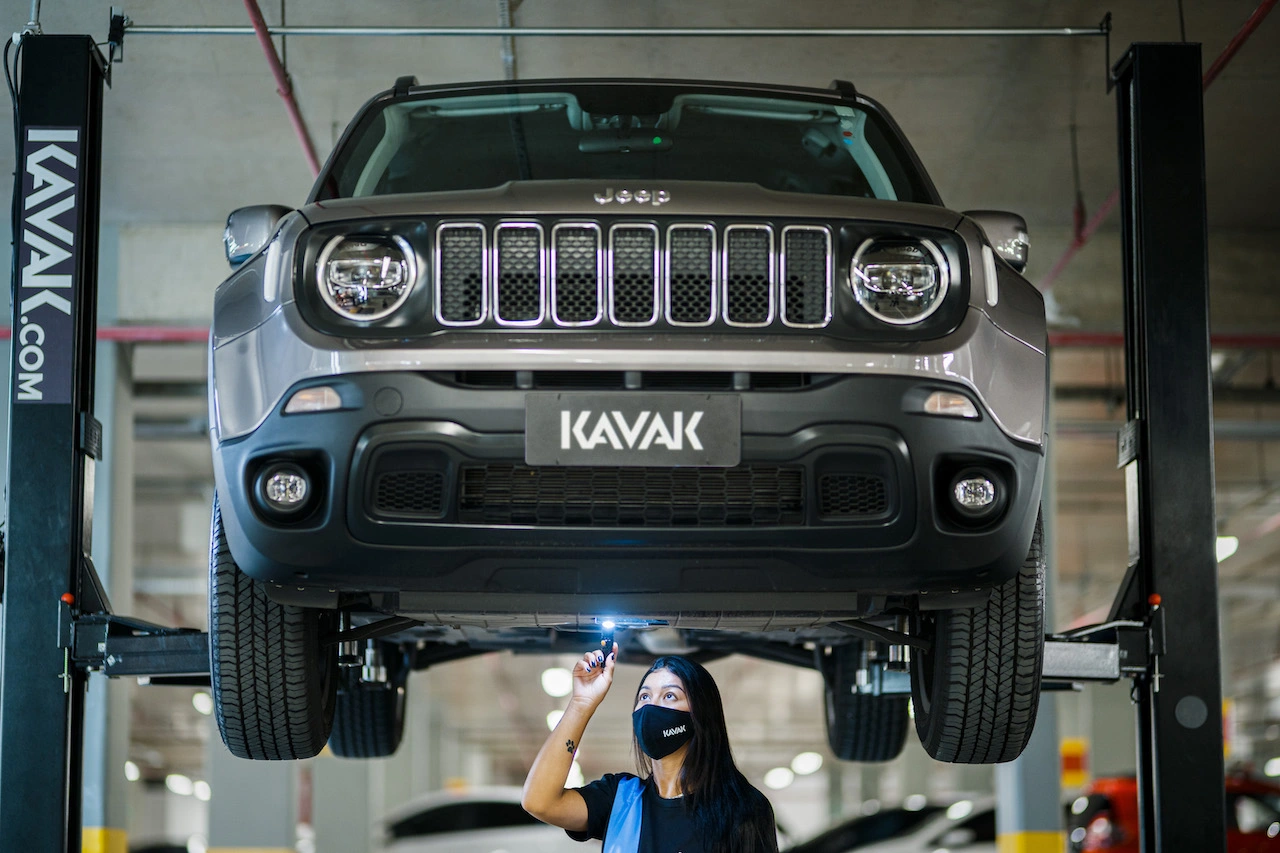 Veículo inspecionado por especialista da equipe Kavak