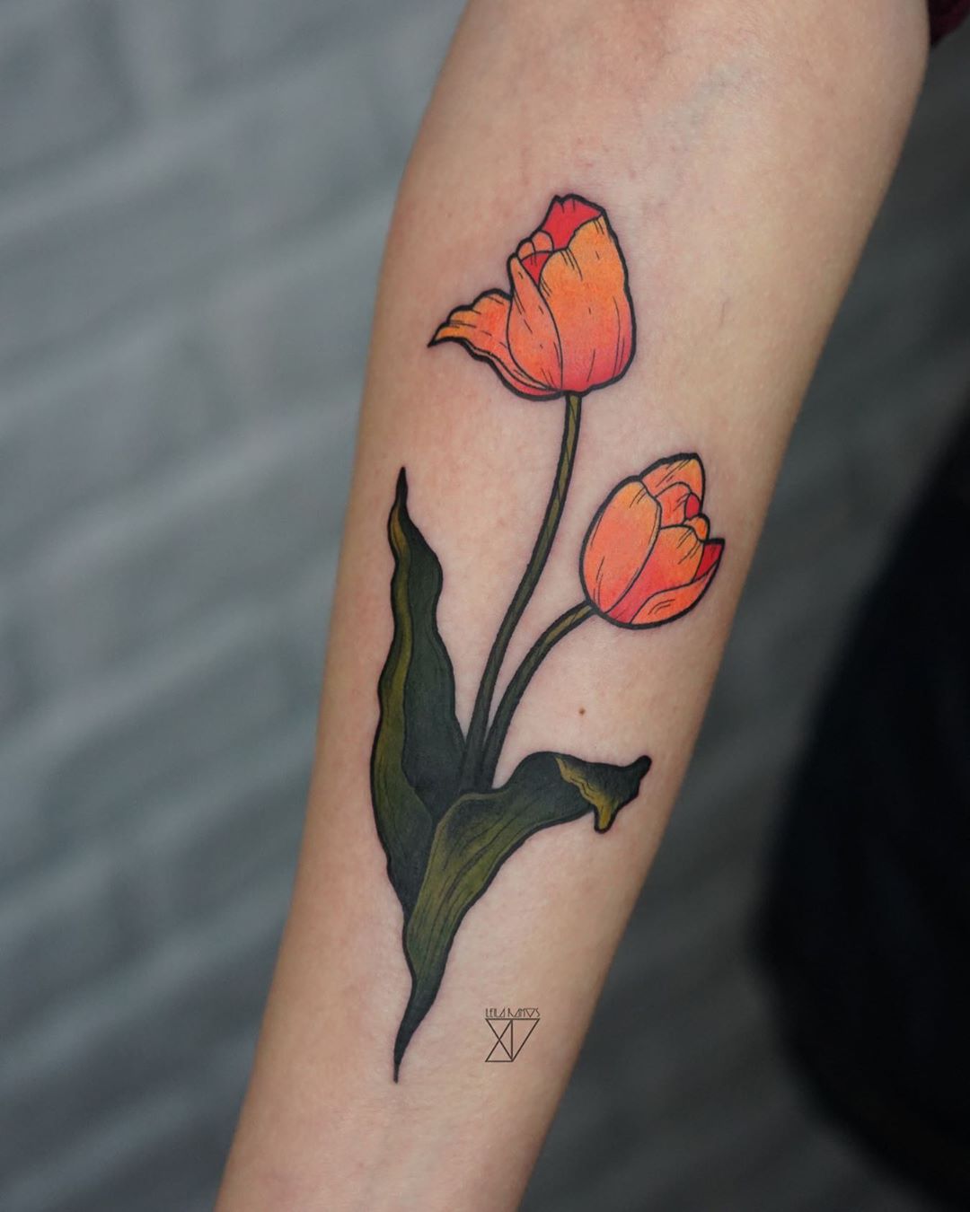 illustrative tulip tattoo