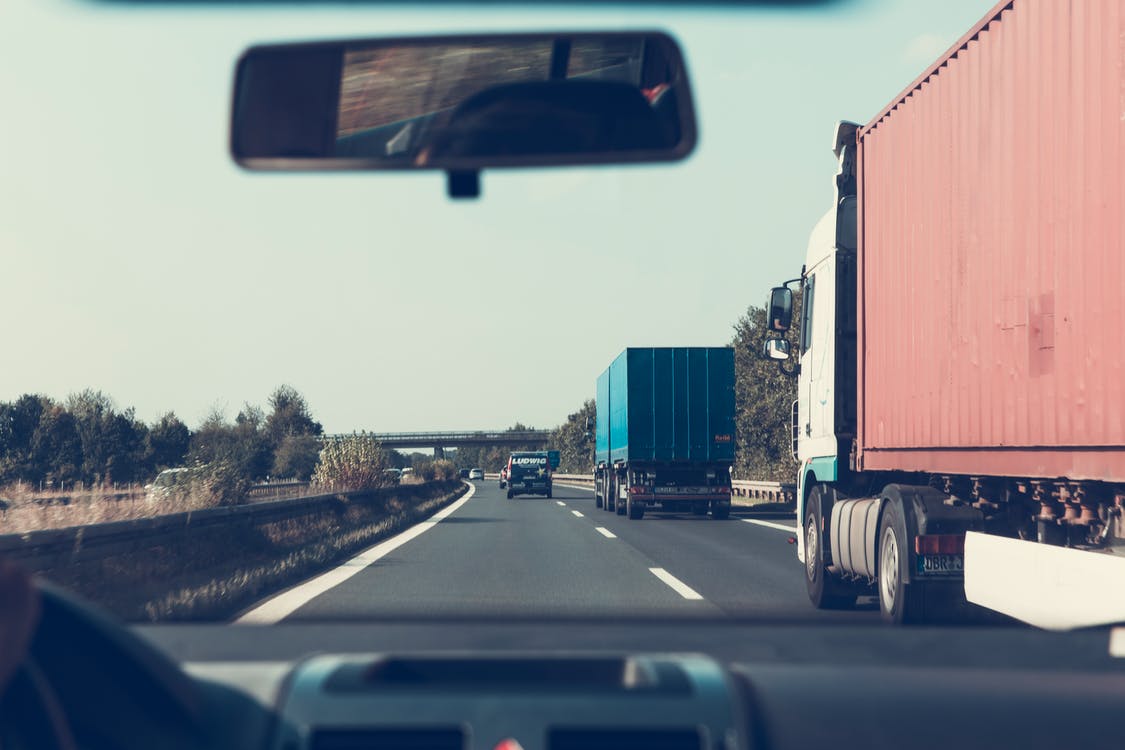 7 Mistakes Rookie Truckers Make and How to Avoid Them
