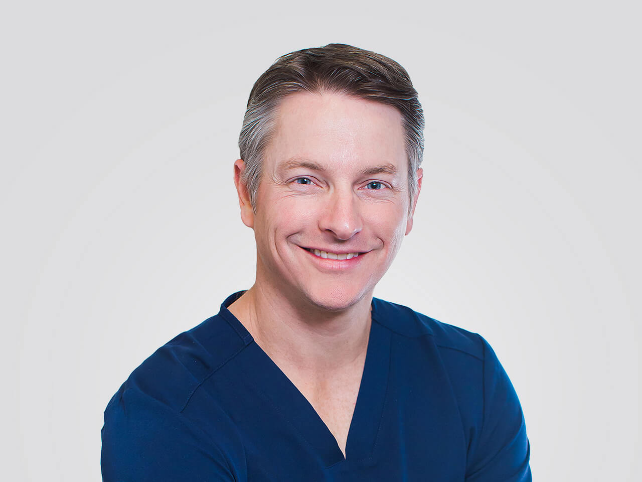 Dr. Ryan Steward headshot