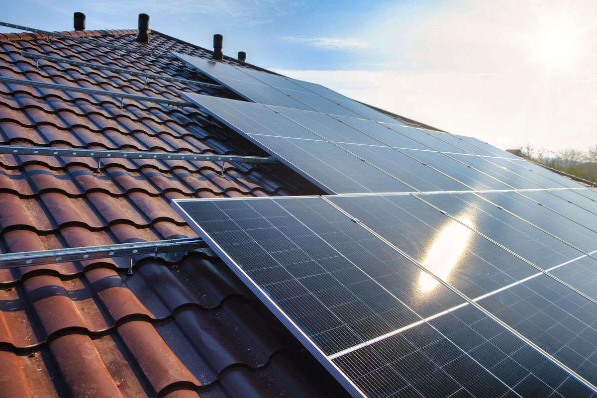 Solar panel grants in the UK An updated guide for 2025