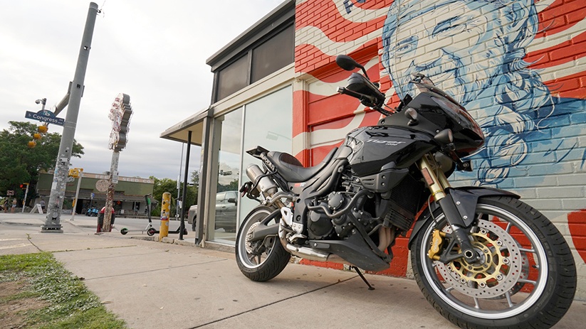 Brett_Shirley_2010_Triumph_Tiger.jpg