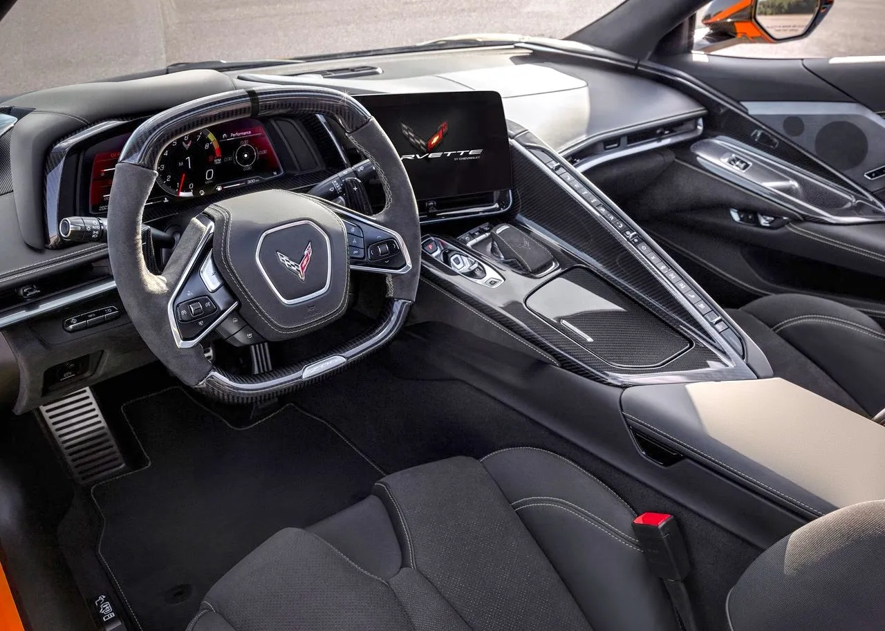 Corvette Z06 2023 interior