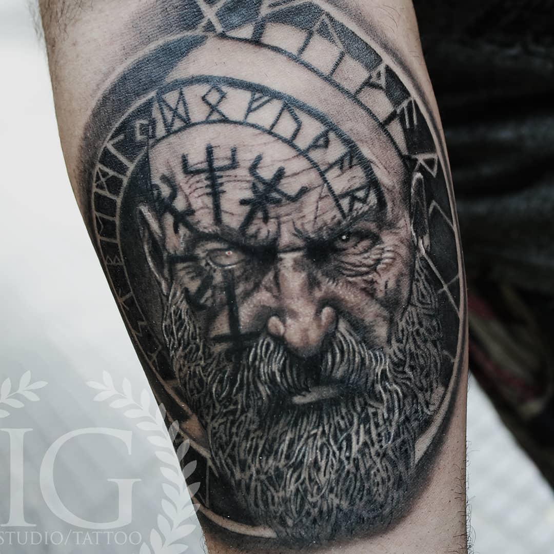 15 Incredible God of War Tattoos