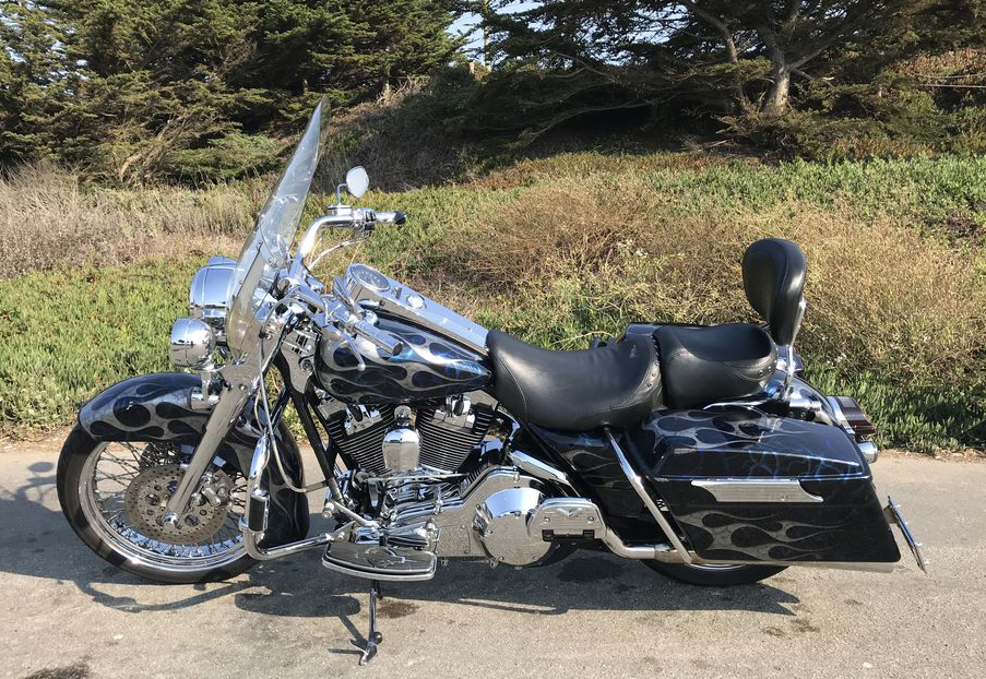 2003 Harley Davidson Road King Classic FLHRCI.jpg