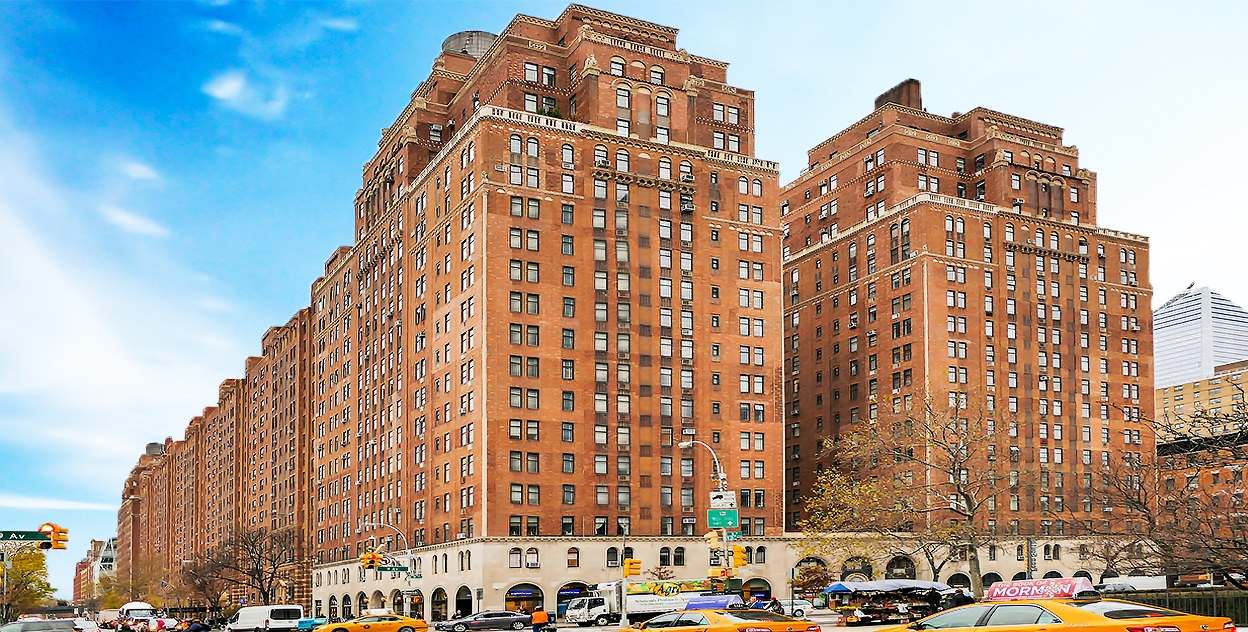 Apartment Complexes In NYC - London Terrace Gardens - Chelsea