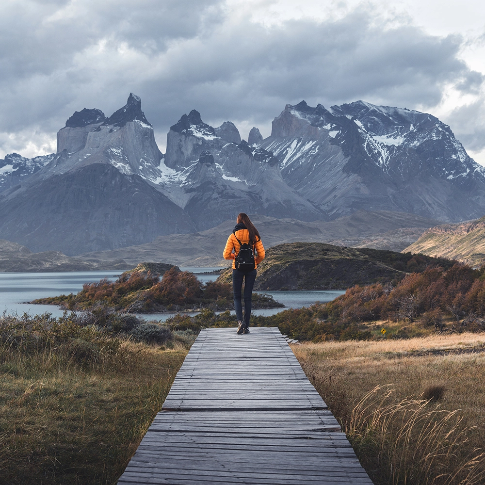 Woman_Backpacking.webp