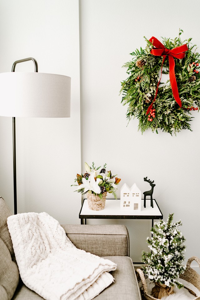 Four Floral Christmas Decoration Ideas