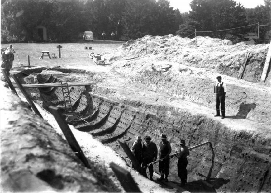 Sutton Hoo ship burial