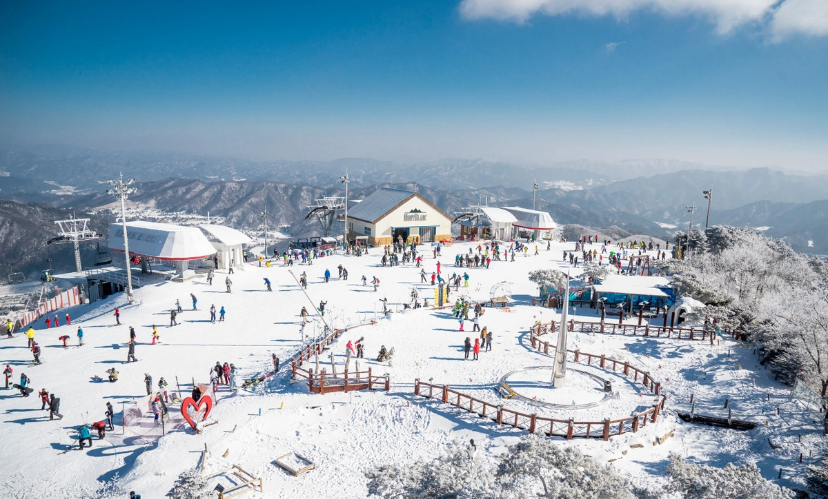 鳳凰城滑雪場