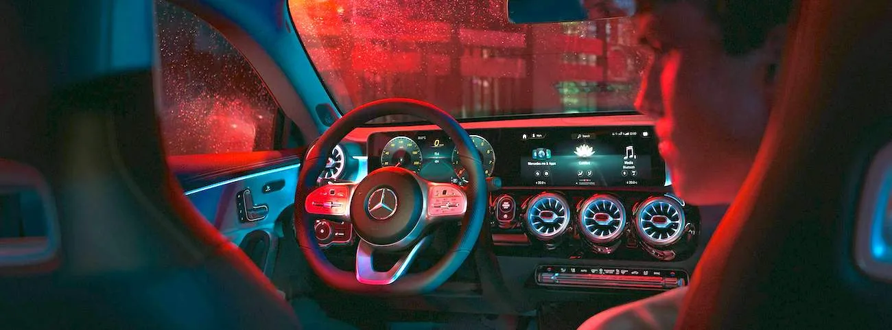Mercedes Benz 2023