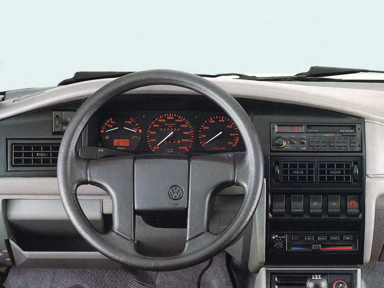 Santana 2000 1991 interior