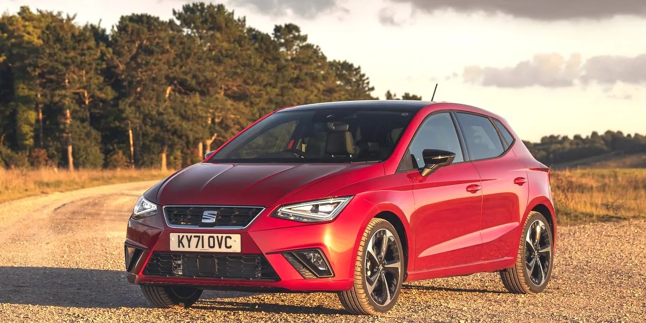 SEAT Ibiza FR 2021 EL MÁS DEPORTIVO Y DINÁMICO DE LA GAMA 