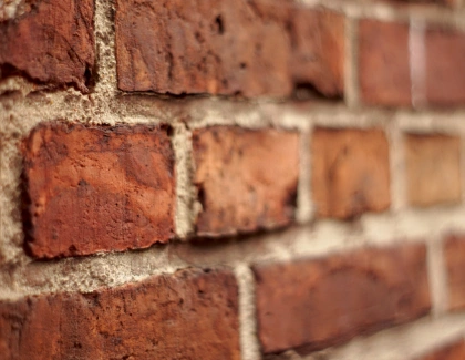 Isolation murs en brique : le guide complet – Alpiq
