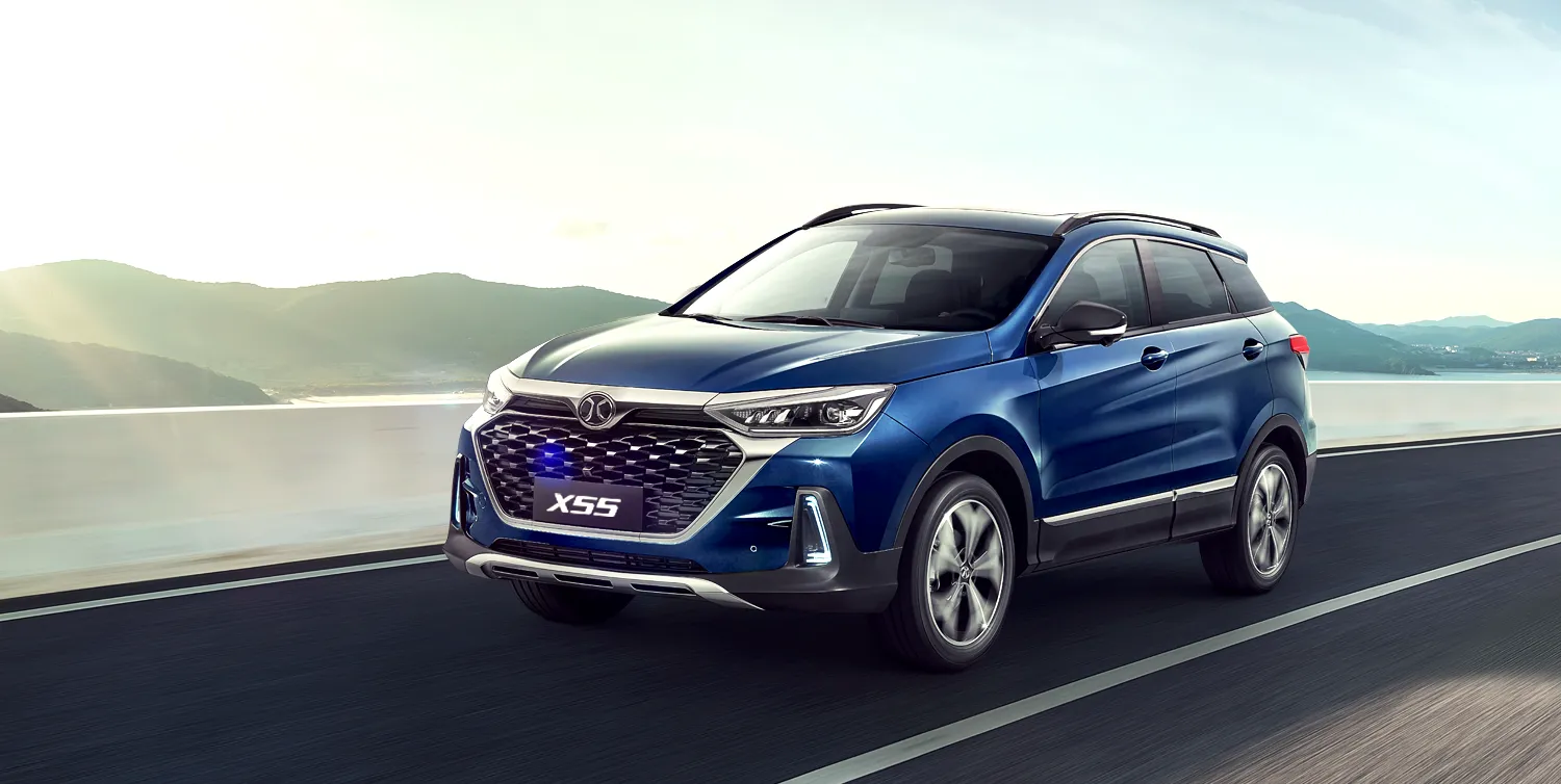 Autos Baic X55