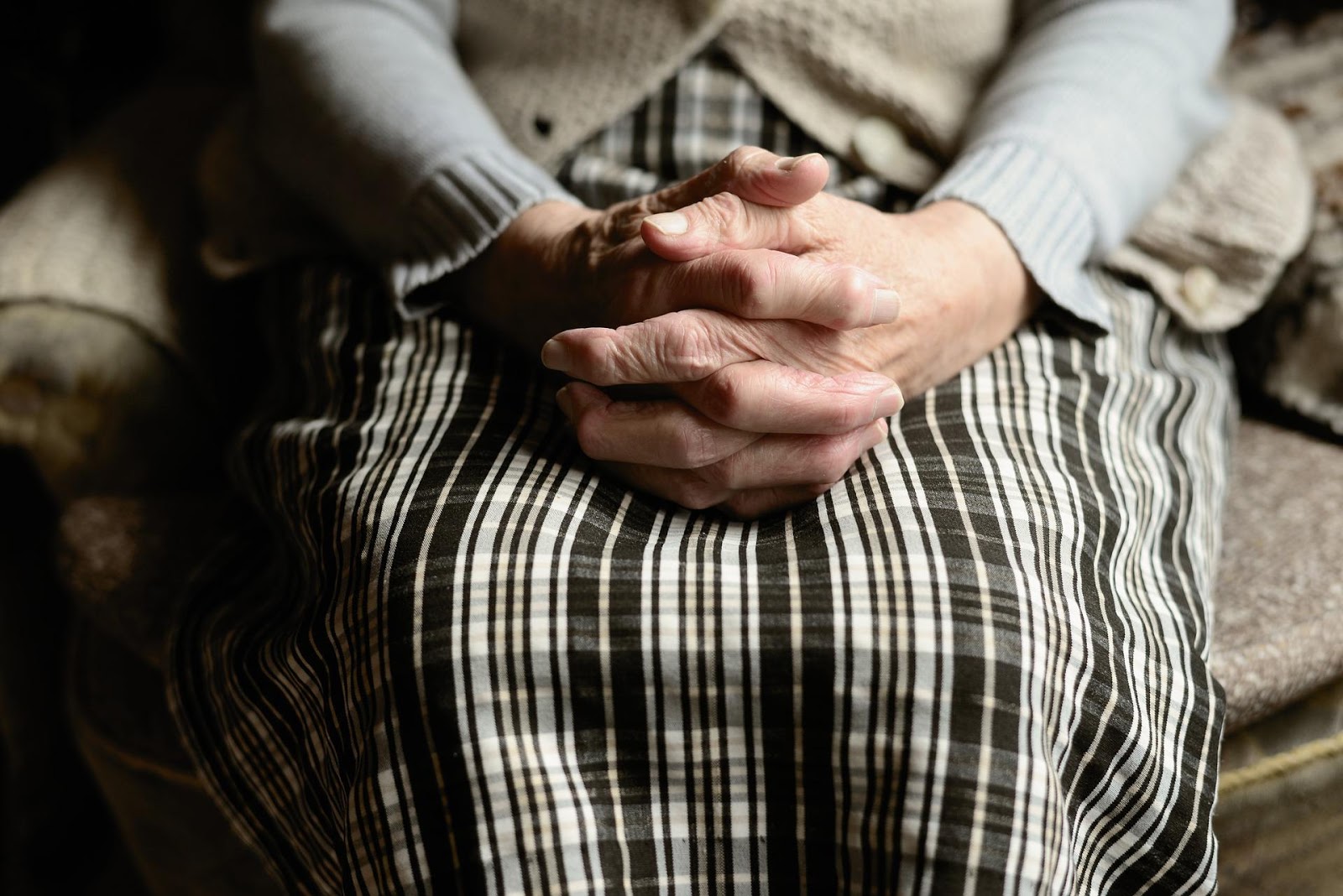 guide to senior home care - aging in place vs long term care