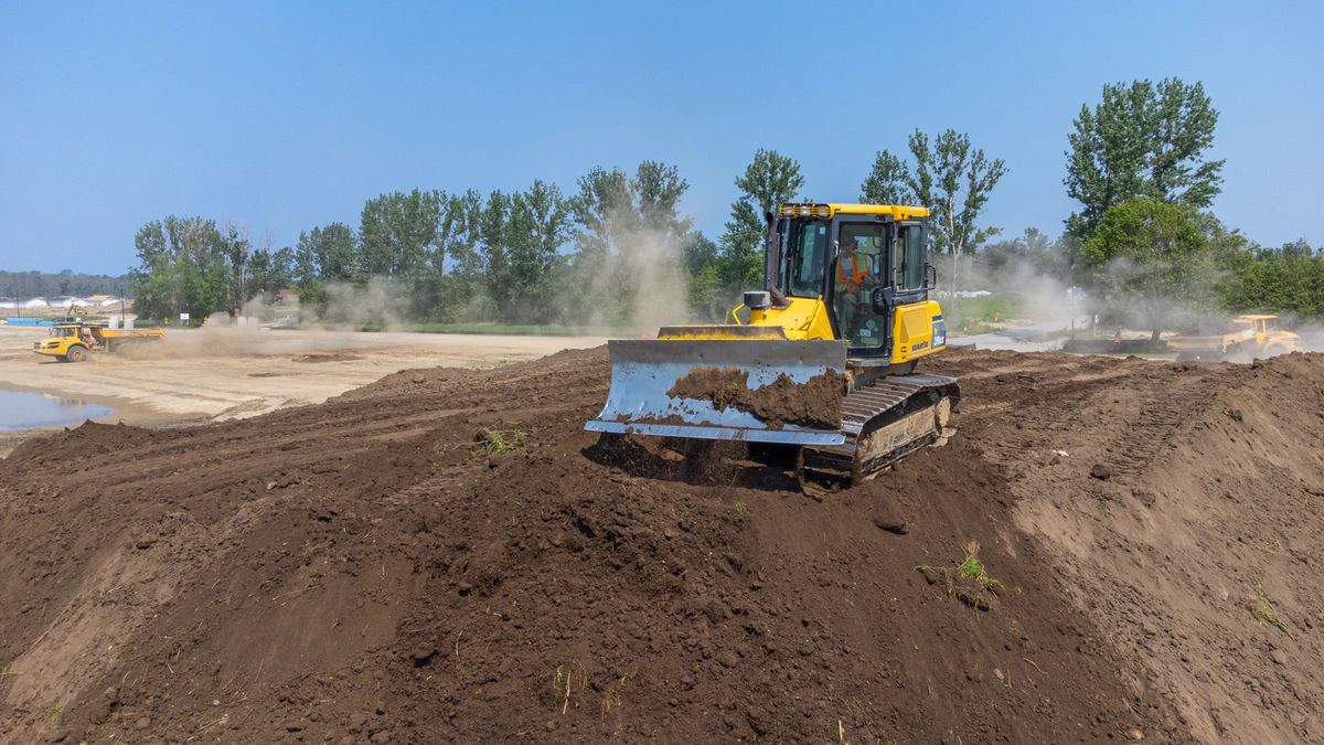 Komatsu dozer clearing dirt