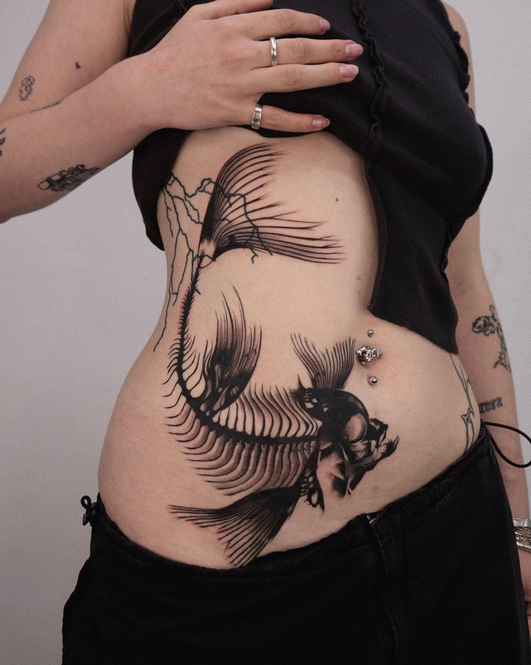 black and grey tattoo by onz