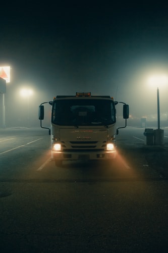 How to Choose the Right LED Lighting for Your Heavy Duty Truck