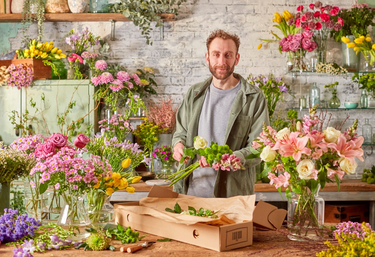 Fresh Flowers Subscription Service Freddie’s Flowers UK